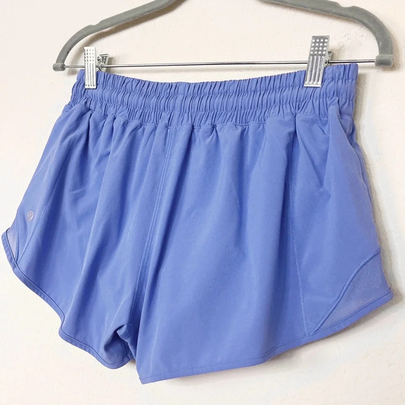 Lululemon Hotty Hot Low-Rise Lined Short 2.5"
Wild‎ Indigo - Picture 11 of 15